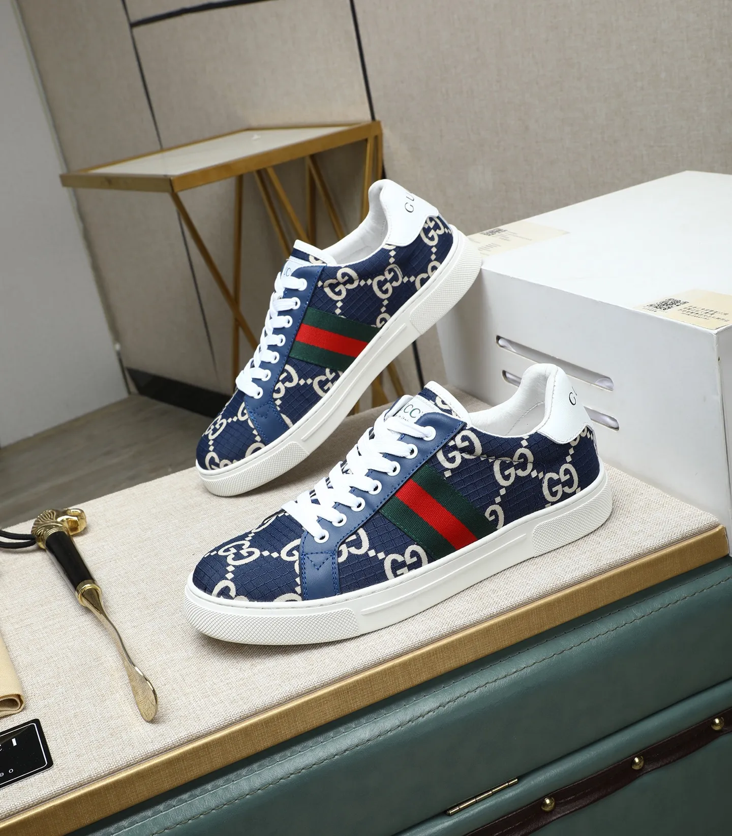 Men's shoes💰420 GUCCI🔍🔍latest spring style On sale at the same time at the counter, original calfskin imported from Italy, genuine leather lining, (high-end, luxury, and class) exquisite workmanship, soles: original soles specially provided by the original factory, ⚠Exclusive double-layer movable molded soles are super comfortable⚠, real photos🎬The real ones are better🔍🔍"High quality·Follow the order" code number 38-44